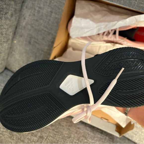 BNWT Adidas Duramo 10 WIDE Women’s Running Shoes – US Size 8.5 - Picture 8 of 11